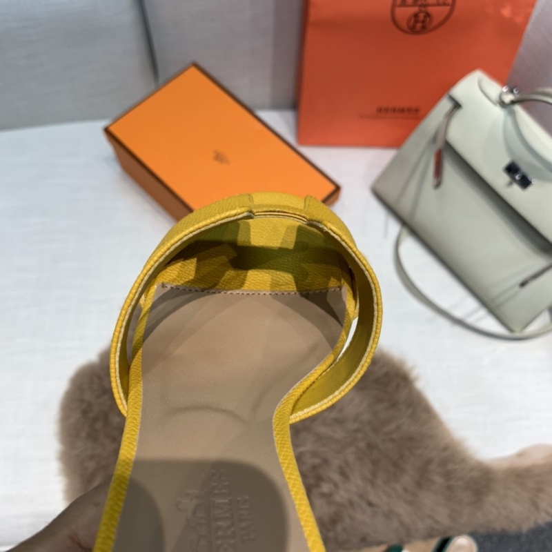 Hermes Slippers